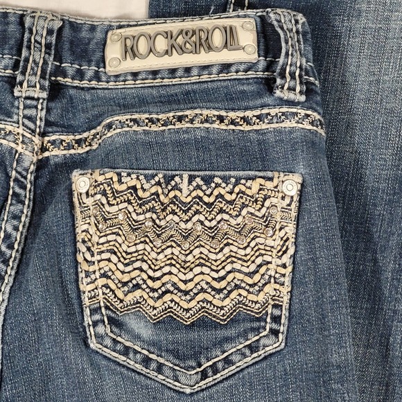 Rock & Roll Cowgirl Denim - Rock and Roll Cowgirl*Womens 28x32*Midrise*Embellished Pockets*